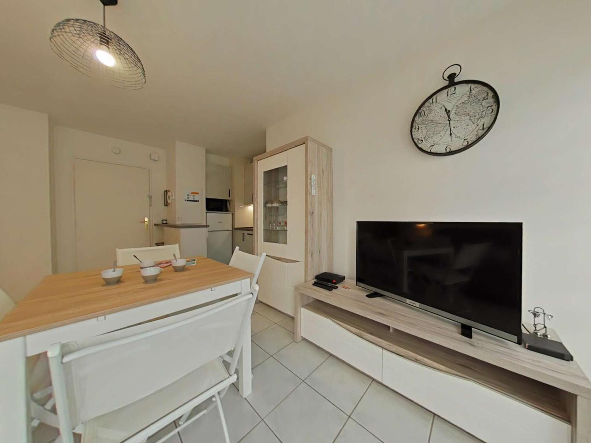 Appartement 2 Pieces Avec Parking Prive, Proche Plage Et Commerces, Saint-Gilles-Croix-De-Vie - Fr-1-224-783 Zewnętrze zdjęcie